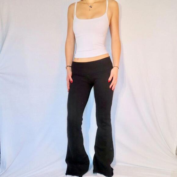 ARE YOU AM I Women's Black Joggers-tracksuit - Picture 1 of 4